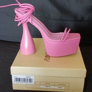 Groovy platform tie up sandals